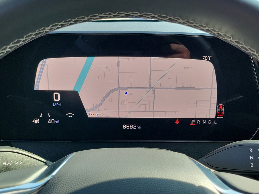 Used 2025 Chevrolet Traverse LT image 7