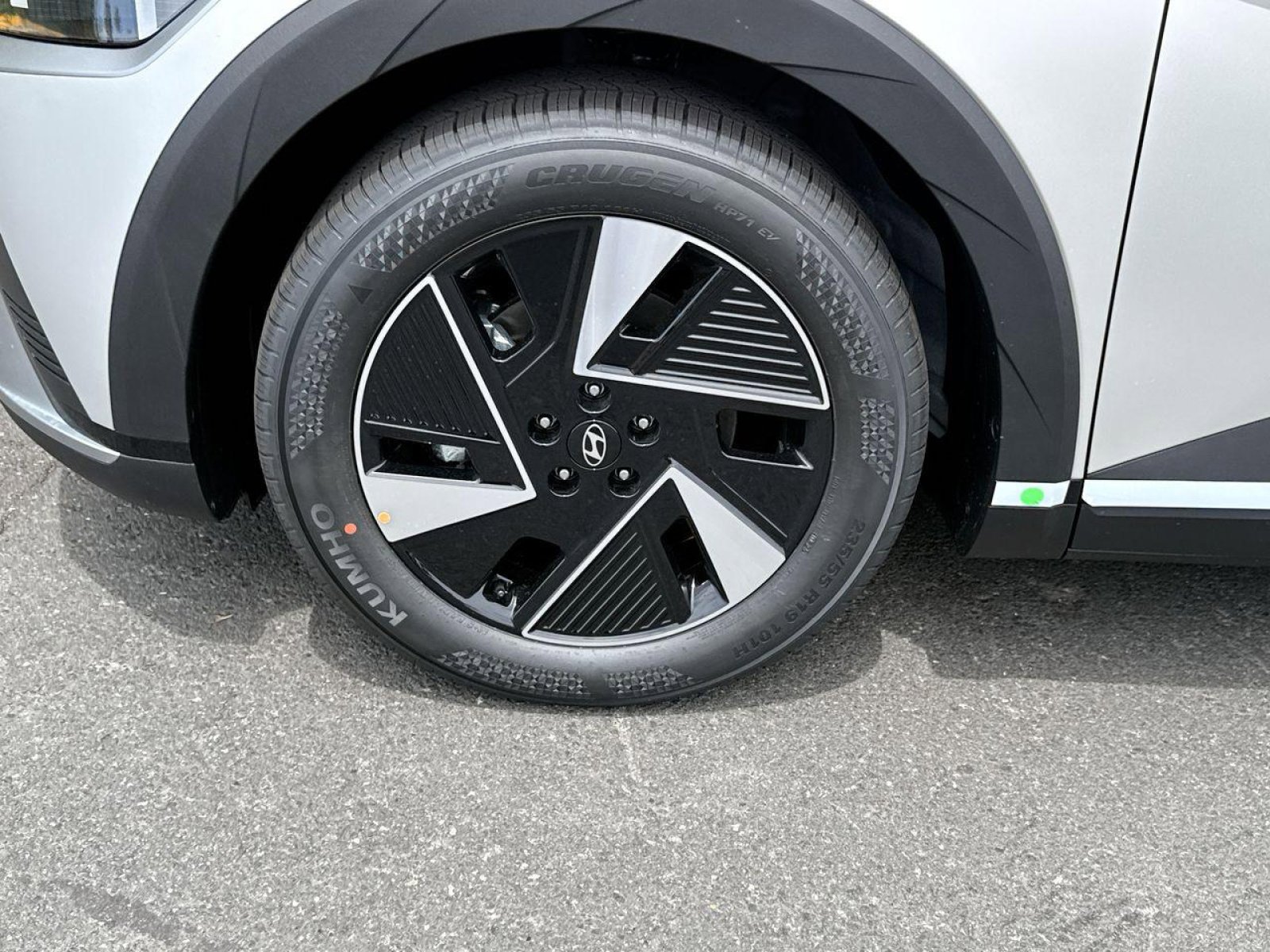 New 2025 Hyundai Ioniq 5 SEL image 12