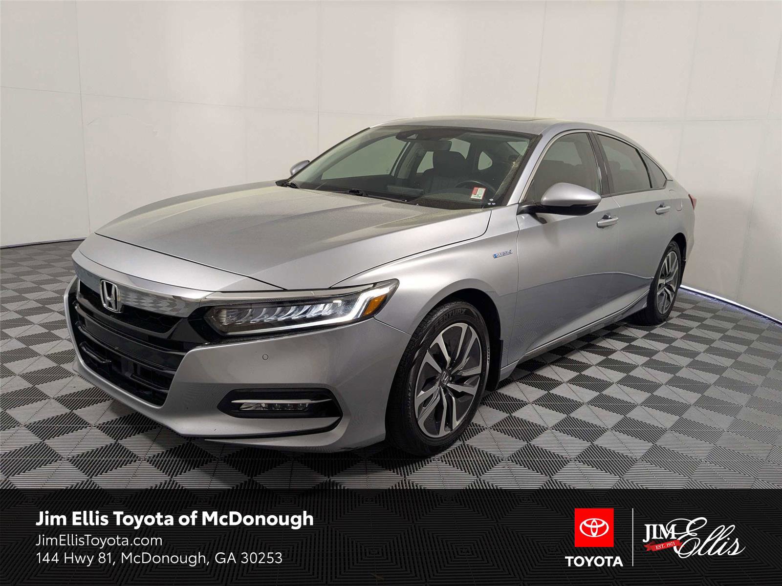 Used 2018 Honda Accord Touring image 1