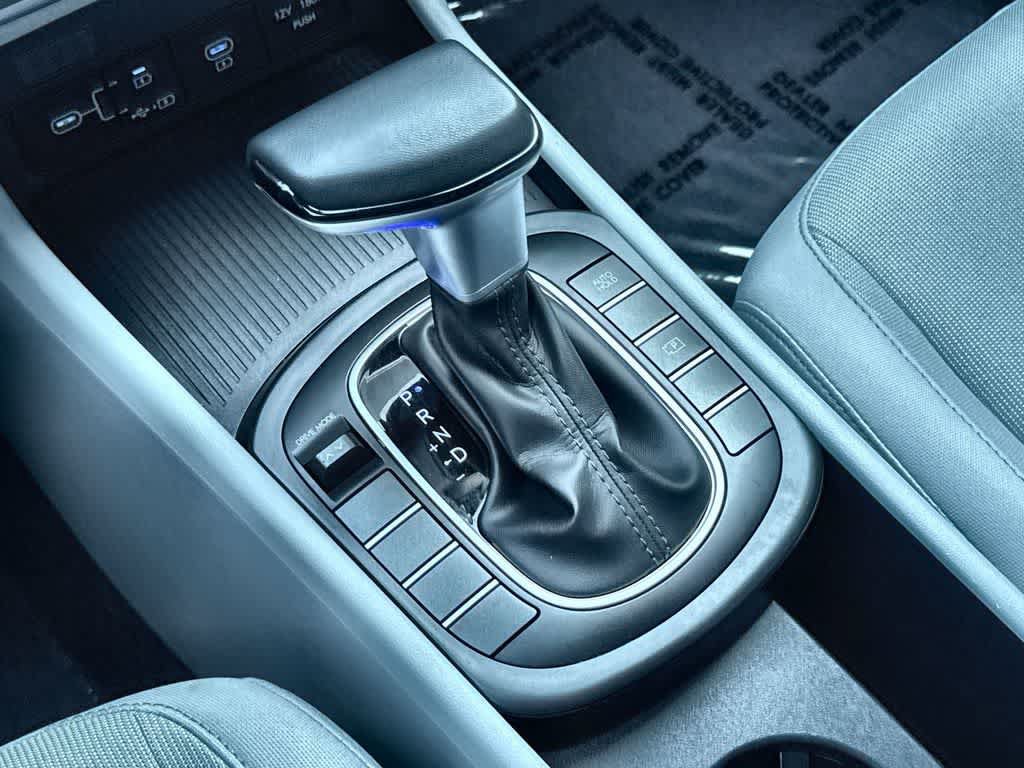 Used 2024 Hyundai Kona SEL FWD image 21