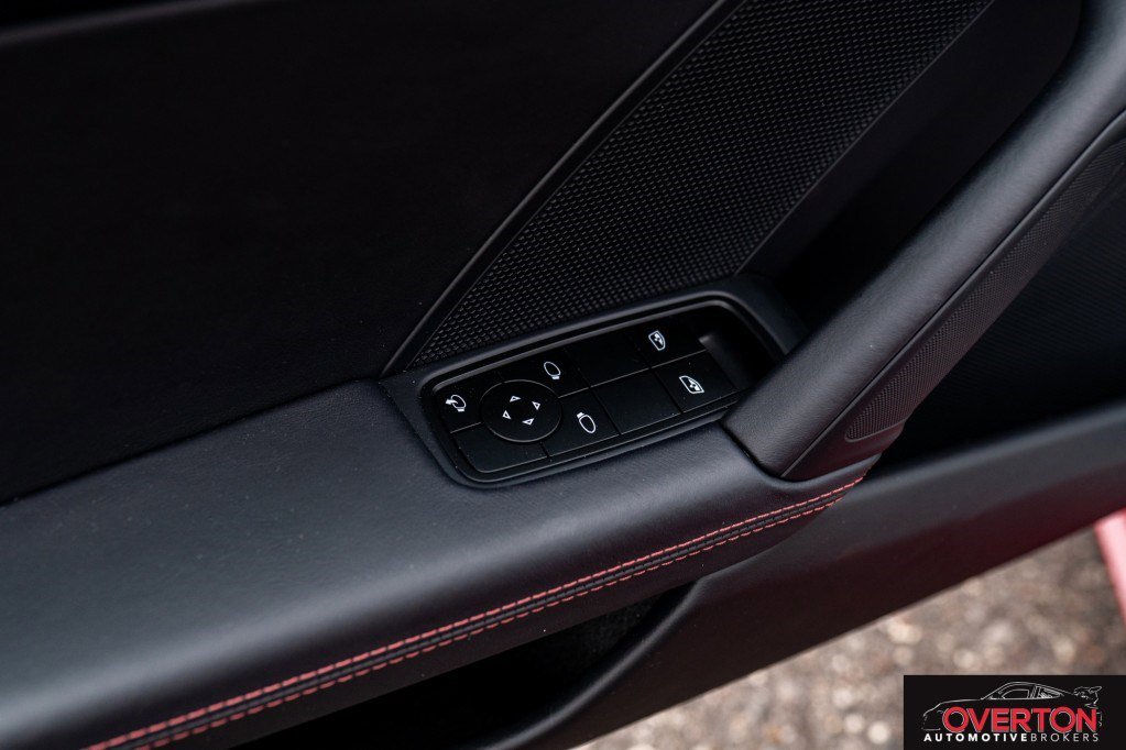 Used 2024 Porsche 911 Carrera image 50