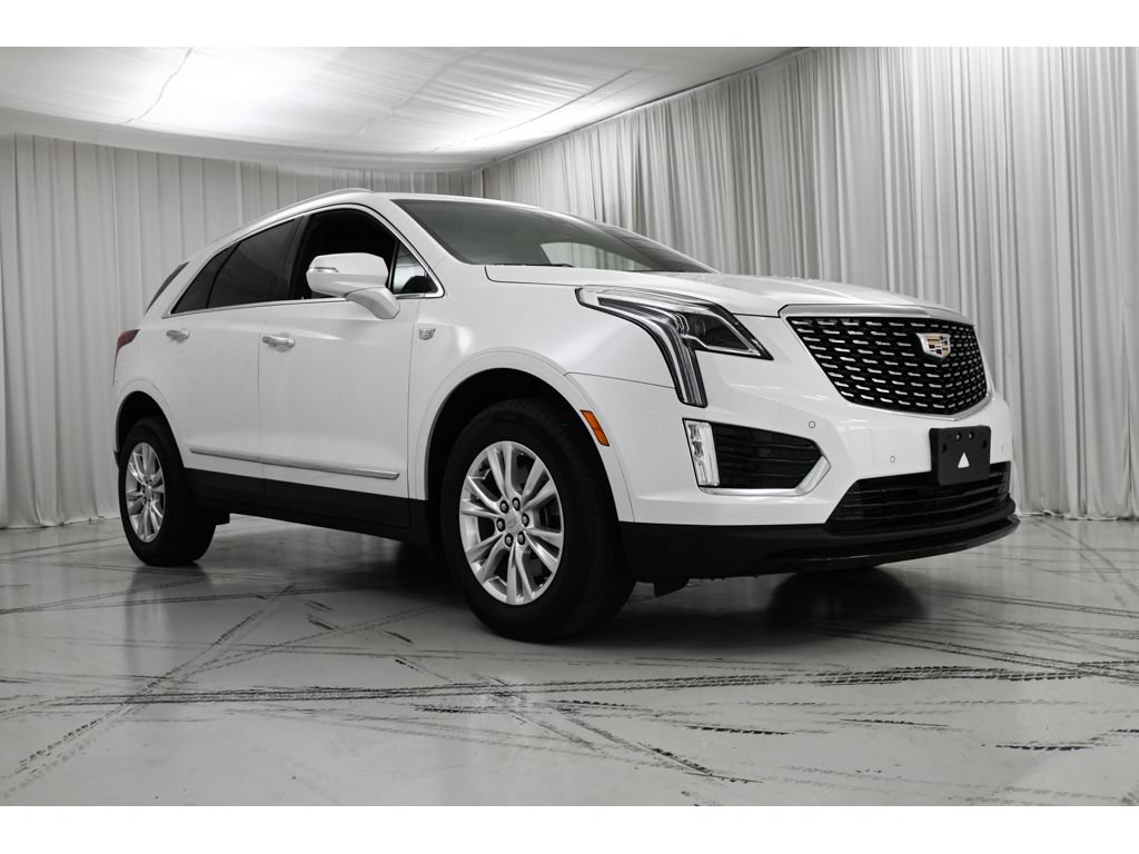 Used 2023 Cadillac XT5 Luxury AWD/4WD image 2