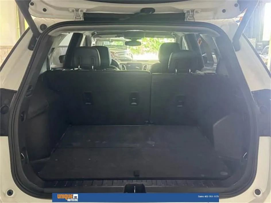 Used 2019 Chevrolet Equinox Premier image 13