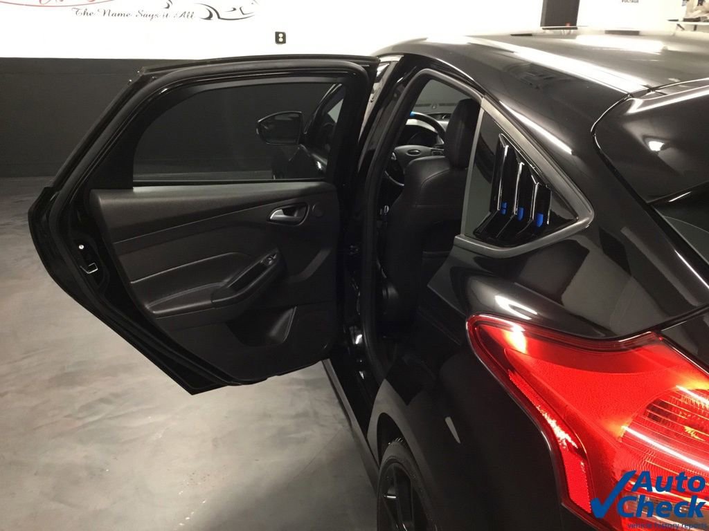 Used 2016 Ford Focus RS image 25