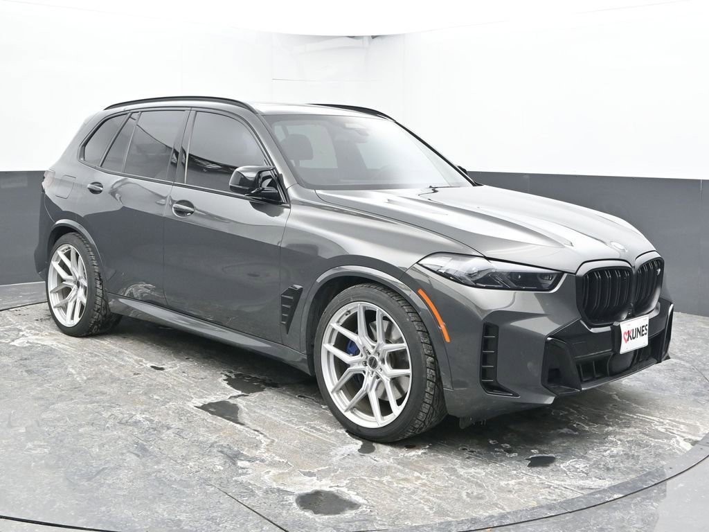 Used 2024 BMW X5 M60i image 3