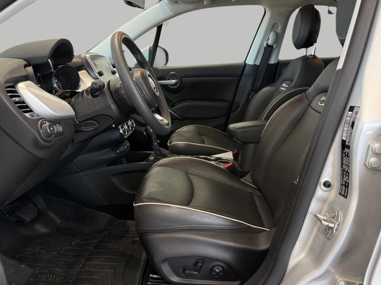 Used 2019 FIAT 500X Trekking Plus w/ Premium Group AWD/4WD image 19