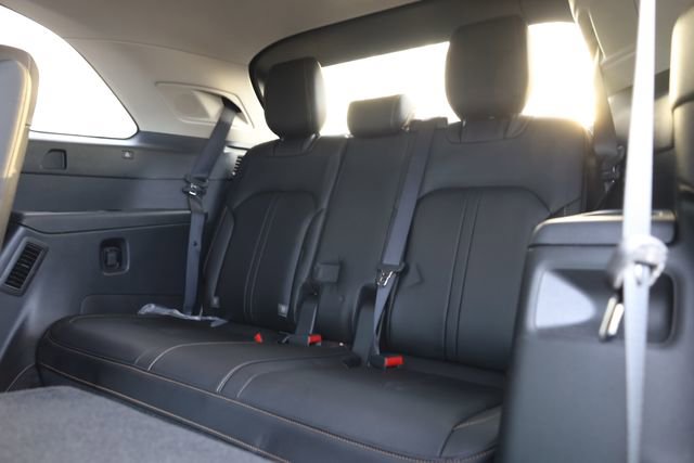 Used 2024 MAZDA CX-90 Plug-In Hybrid w/ Premium Pkg image 26