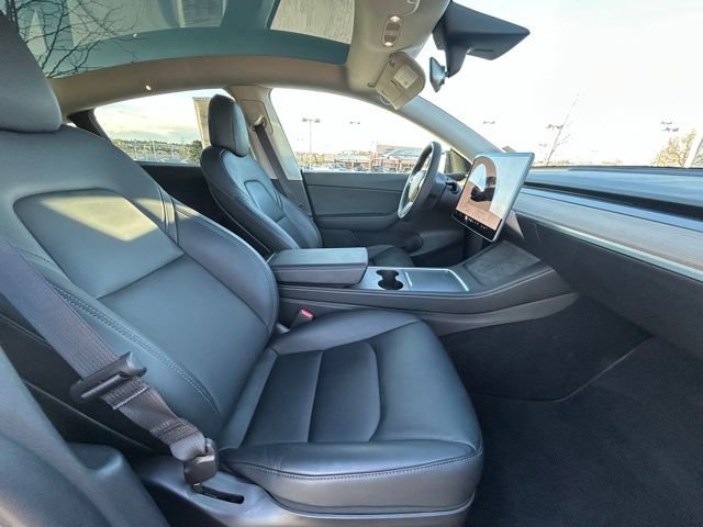 Used 2022 Tesla Model Y Performance image 25