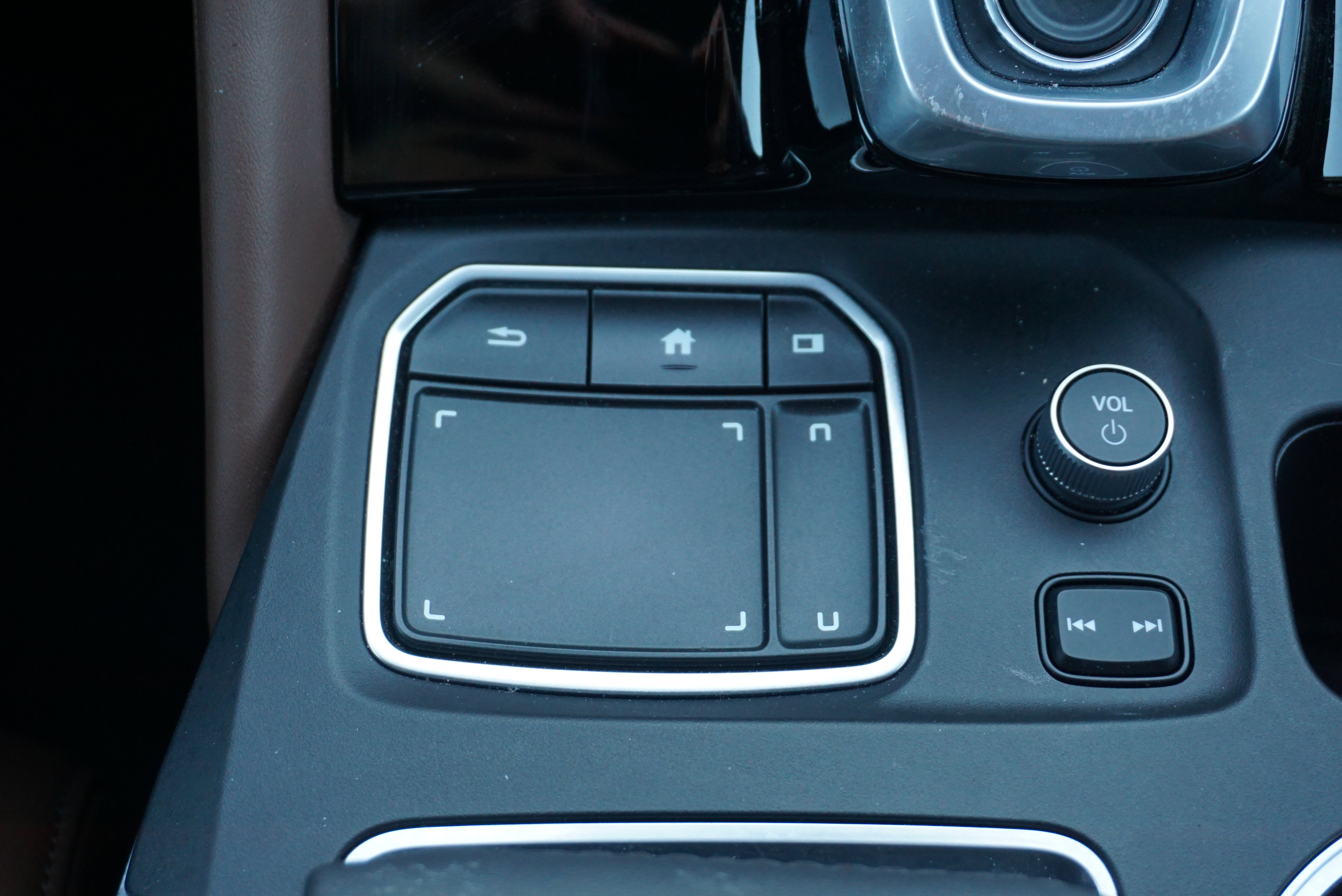 Used 2023 Acura MDX SH-AWD w/ Technology Package image 25