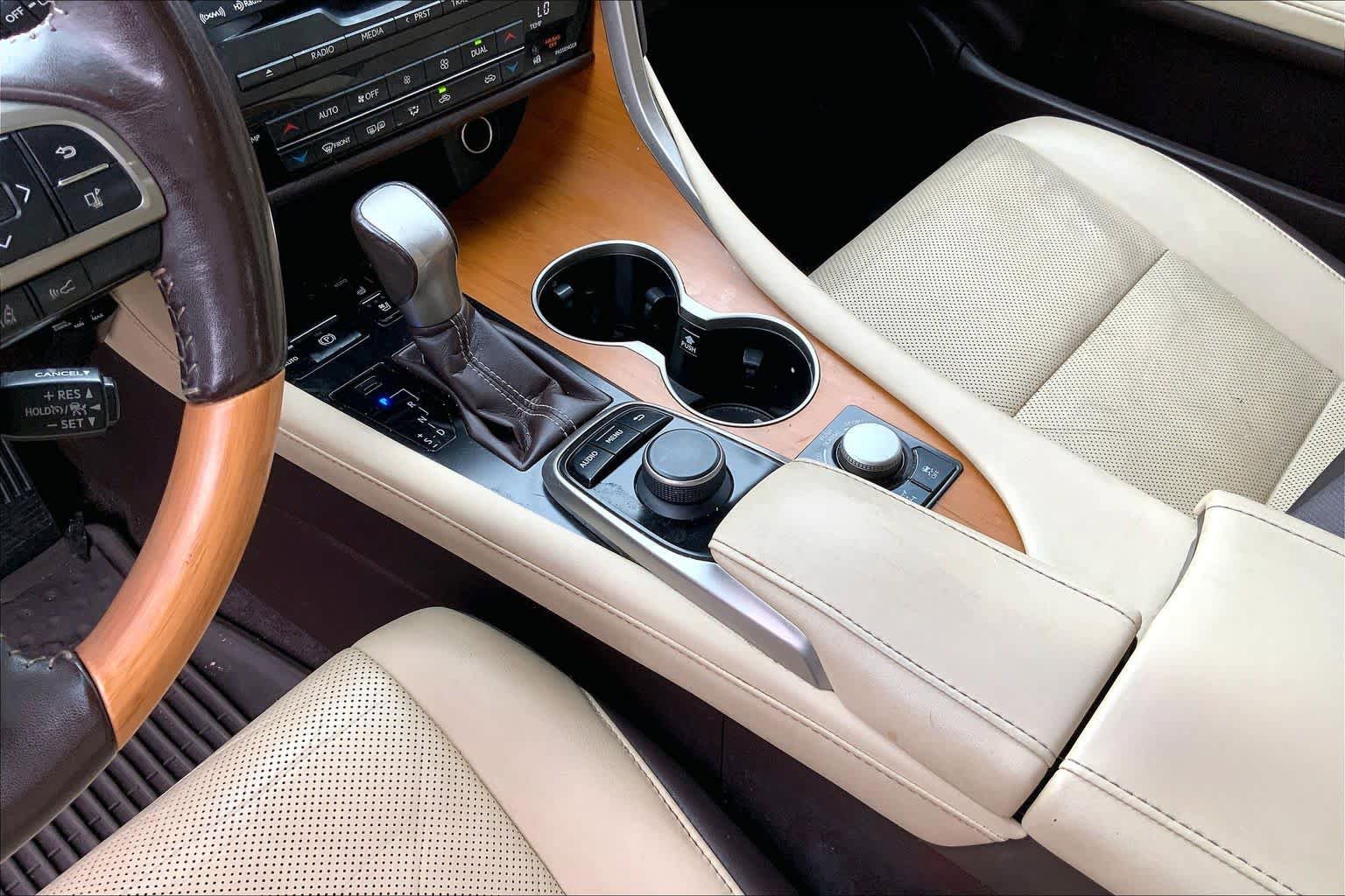 Used 2019 Lexus RX 350 AWD w/ Premium Package image 16
