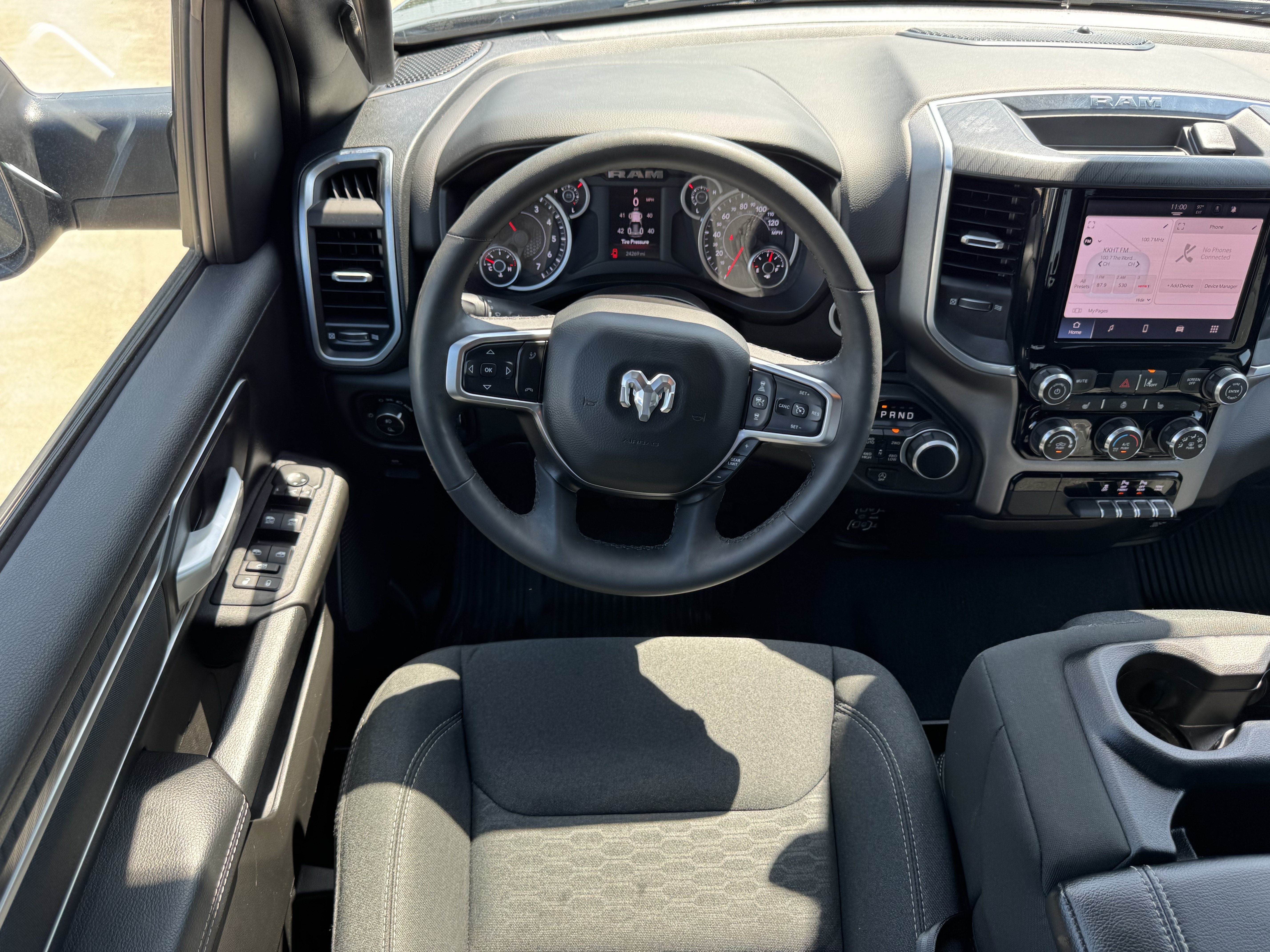 Used 2025 RAM 1500 Big Horn AWD/4WD image 15