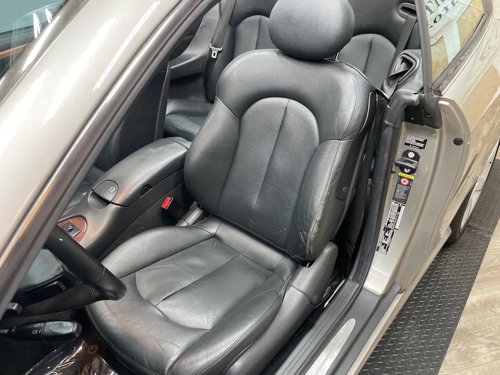 Used 2005 Mercedes-Benz CLK 500 Cabriolet image 22