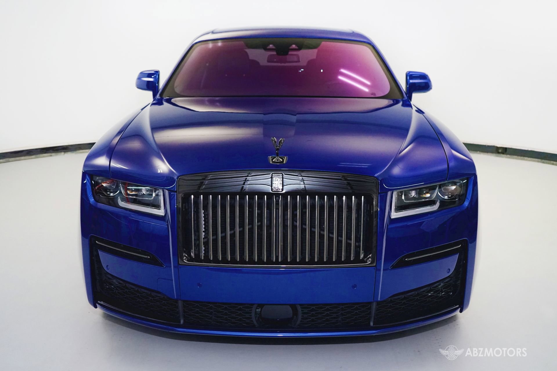 Used 2022 Rolls-Royce Ghost Black Badge image 3