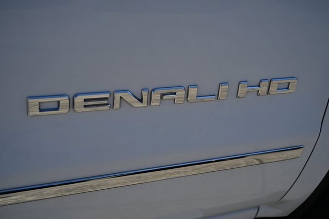 Used 2016 GMC Sierra 3500 Denali w/ Duramax Plus Package AWD/4WD image 12