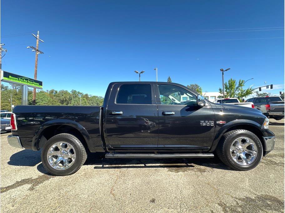 Used 2017 RAM 1500 Laramie w/ Convenience Group image 9