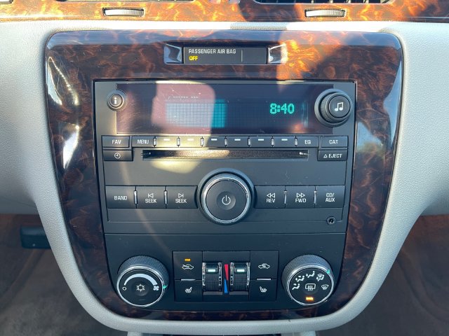 Used 2014 Chevrolet Impala LTZ FWD image 24