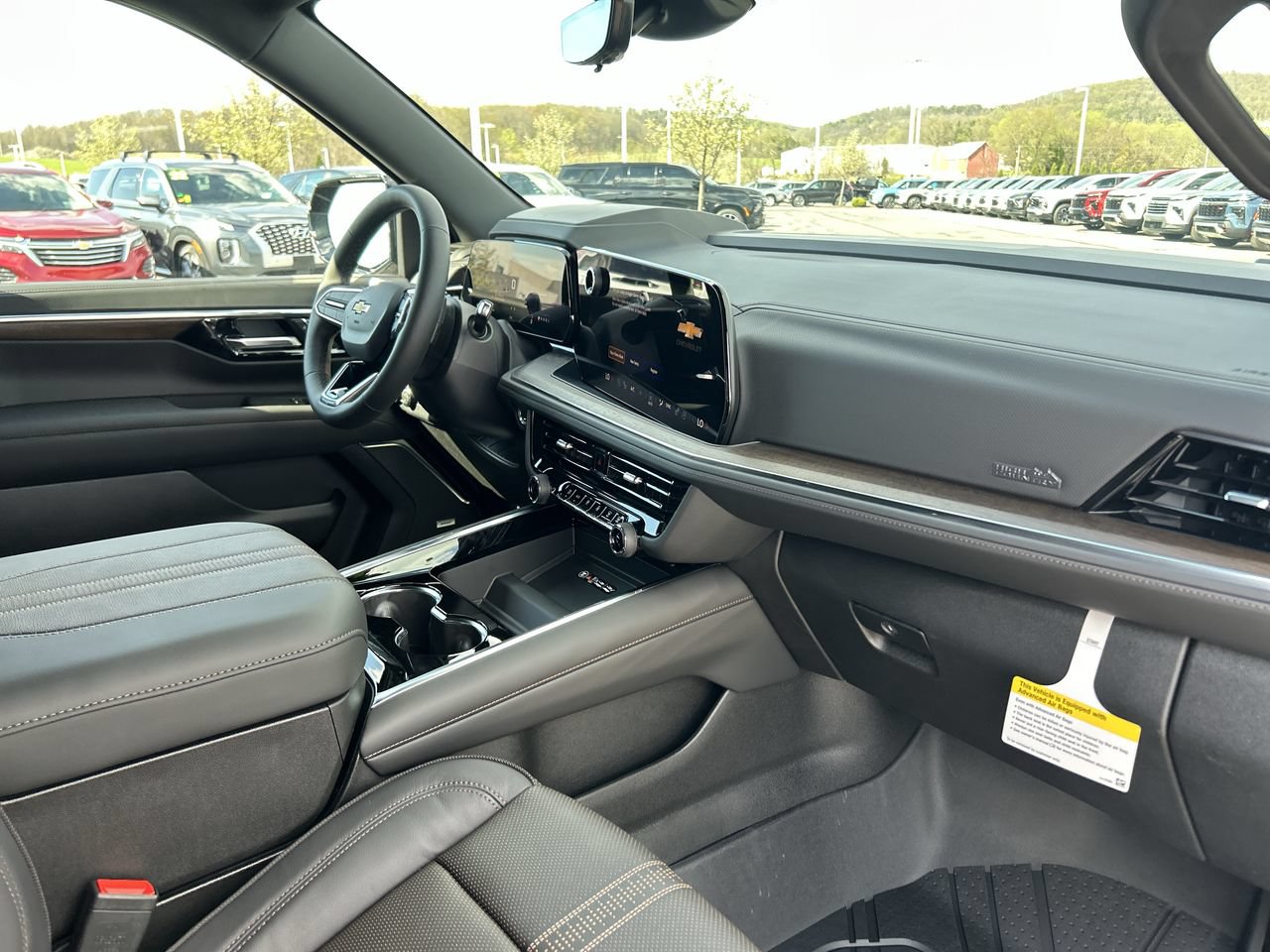 New 2026 Chevrolet Tahoe High Country AWD/4WD image 16