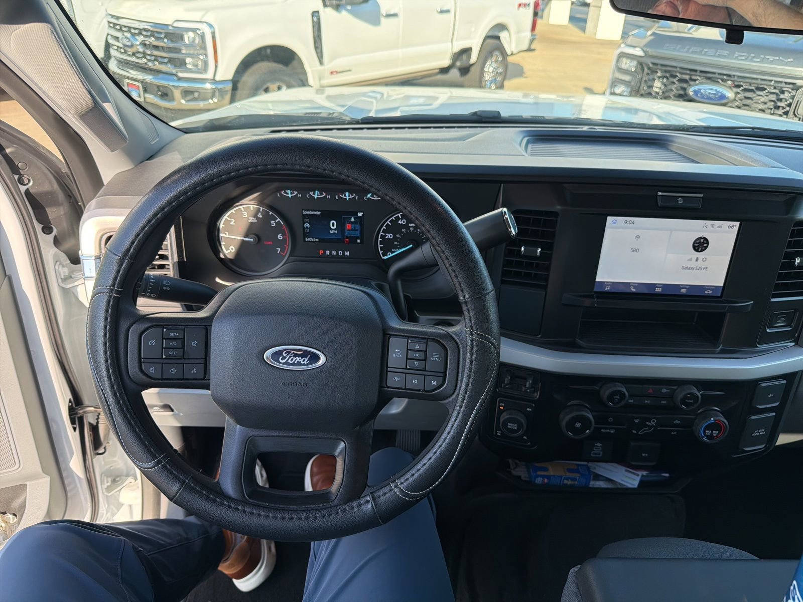 Used 2025 Ford F350 XLT w/ FX4 Off-Road Package image 17