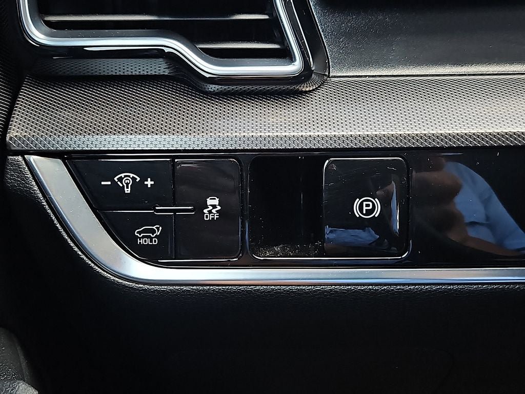 Used 2025 Kia Sportage SX FWD image 25