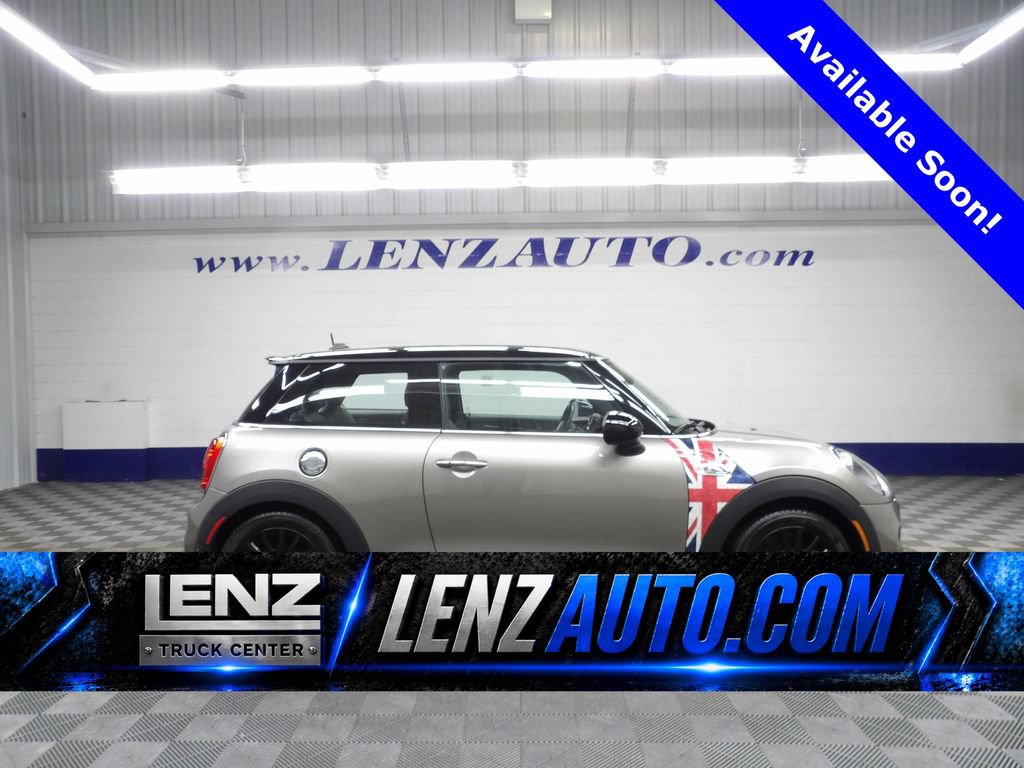 Used 2019 MINI Cooper S FWD image 1
