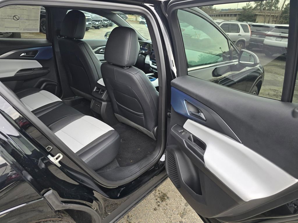 New 2026 Chevrolet Equinox EV LT w/ Convenience Package II image 14