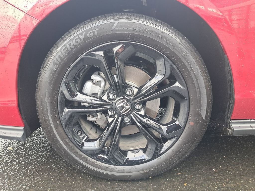 Used 2025 Honda Accord SE image 29