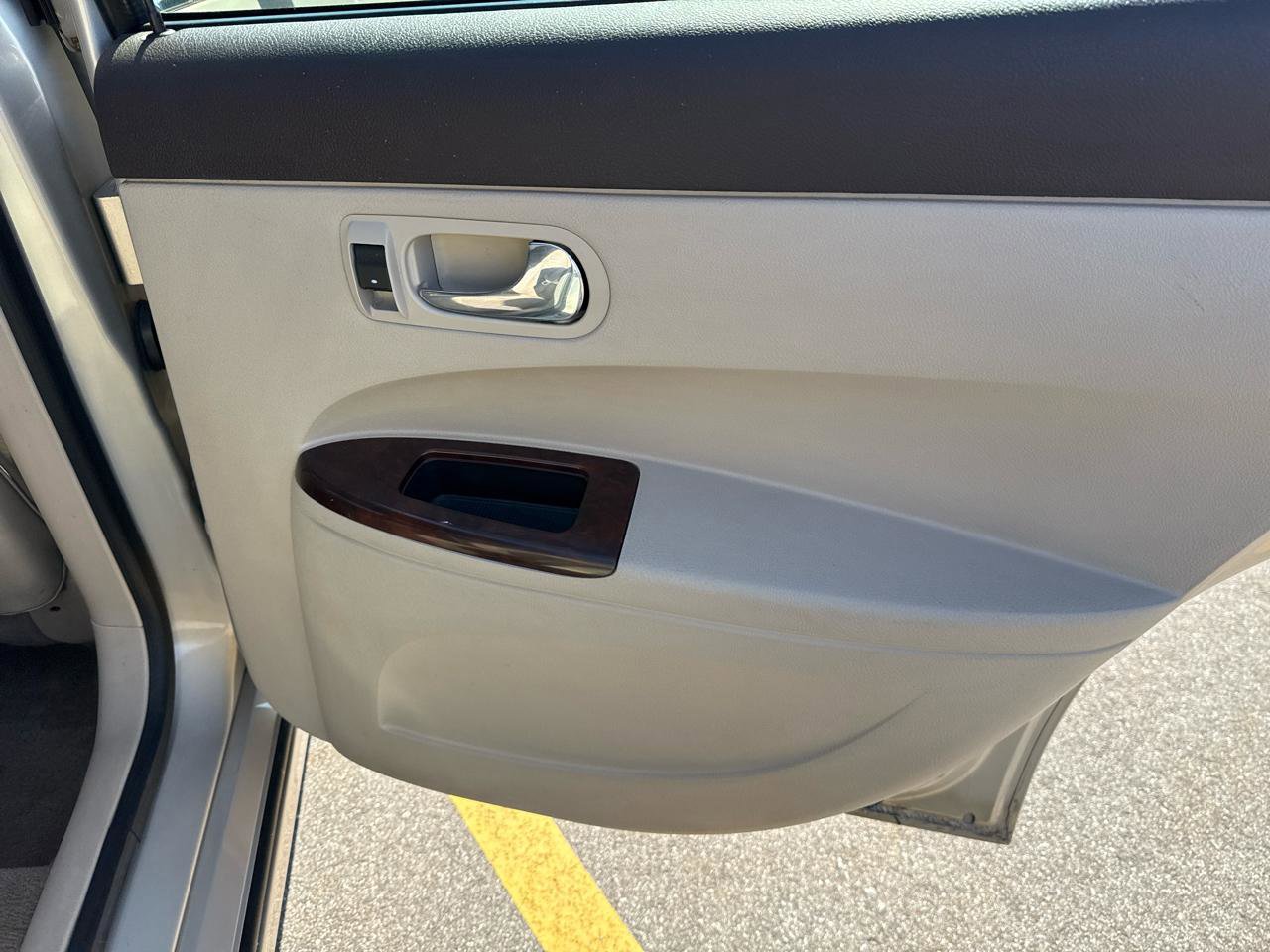 Used 2009 Buick LaCrosse CXL image 21