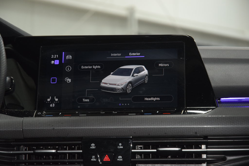 Used 2024 Volkswagen GTI SE FWD image 29