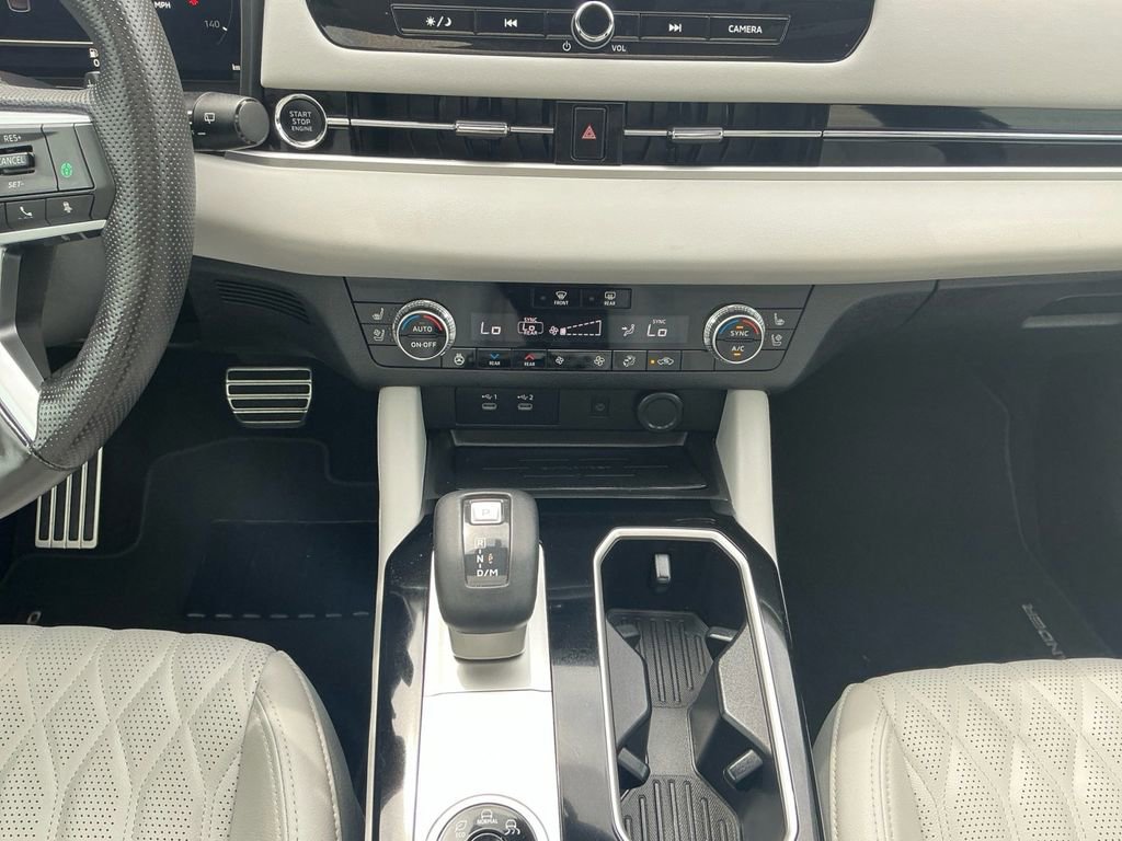 Used 2025 Mitsubishi Outlander SEL FWD image 20