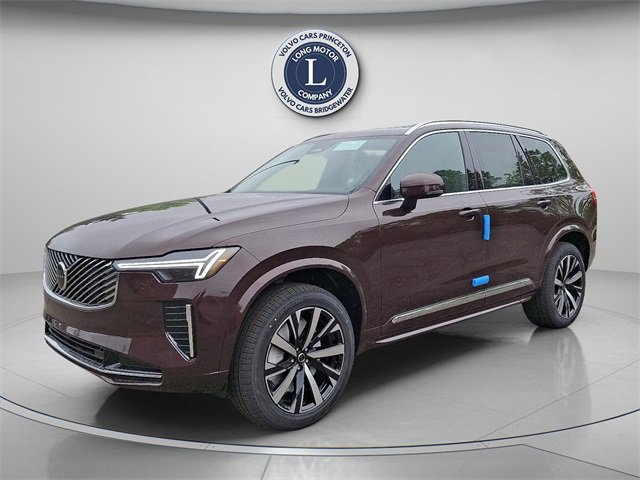 New 2025 Volvo XC90 B6 Core w/ Climate Package image 3