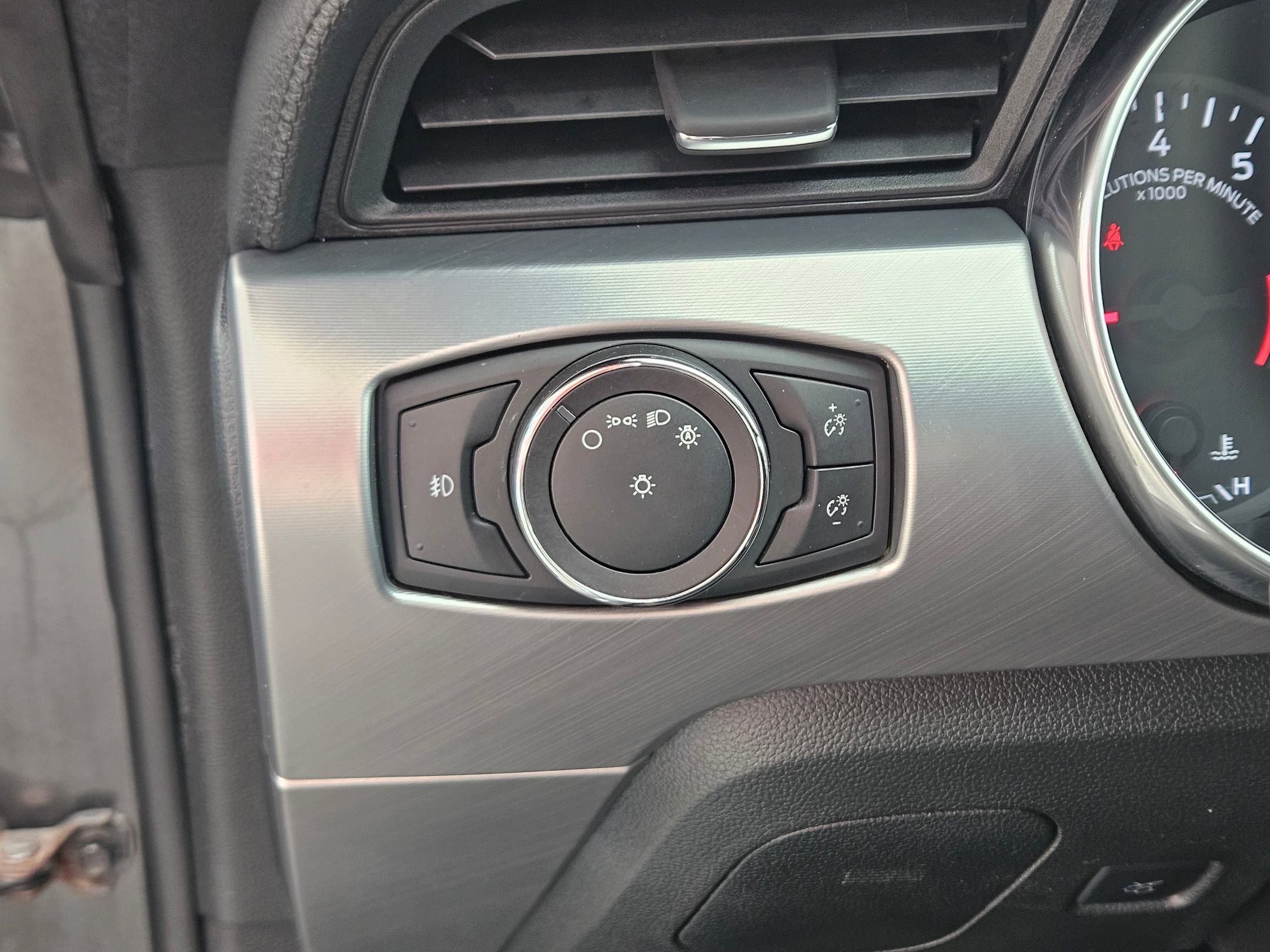 Used 2019 Ford Mustang Premium image 20