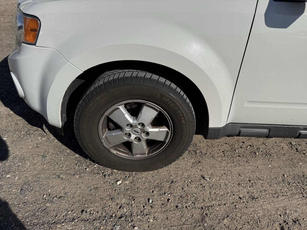 Used 2009 Ford Escape XLT FWD image 9
