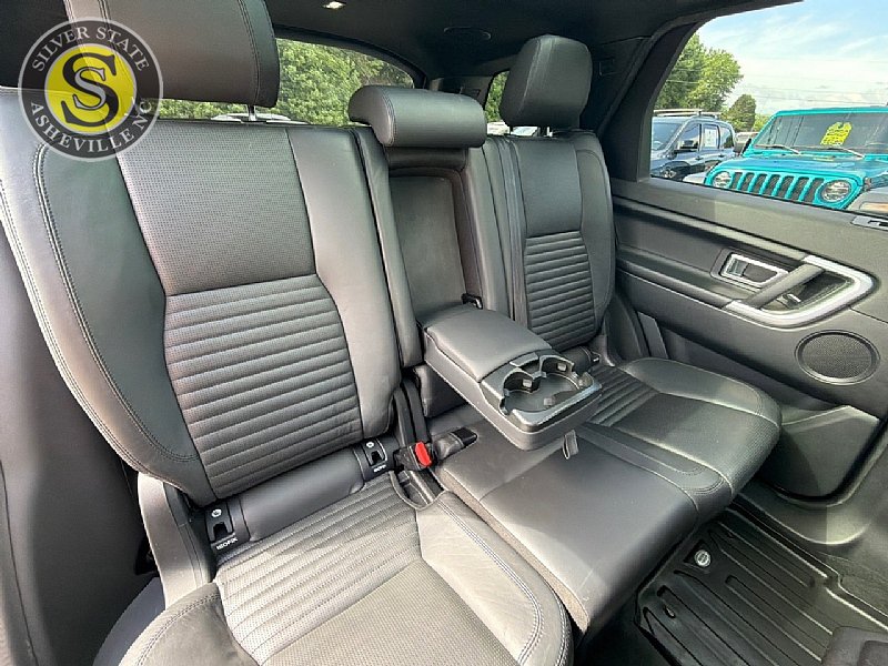 Used 2017 Land Rover Discovery Sport HSE Luxury AWD/4WD image 21