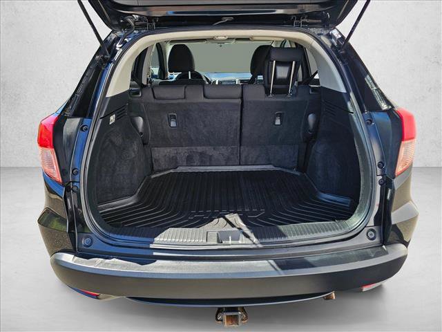 Used 2017 Honda HR-V EX image 10