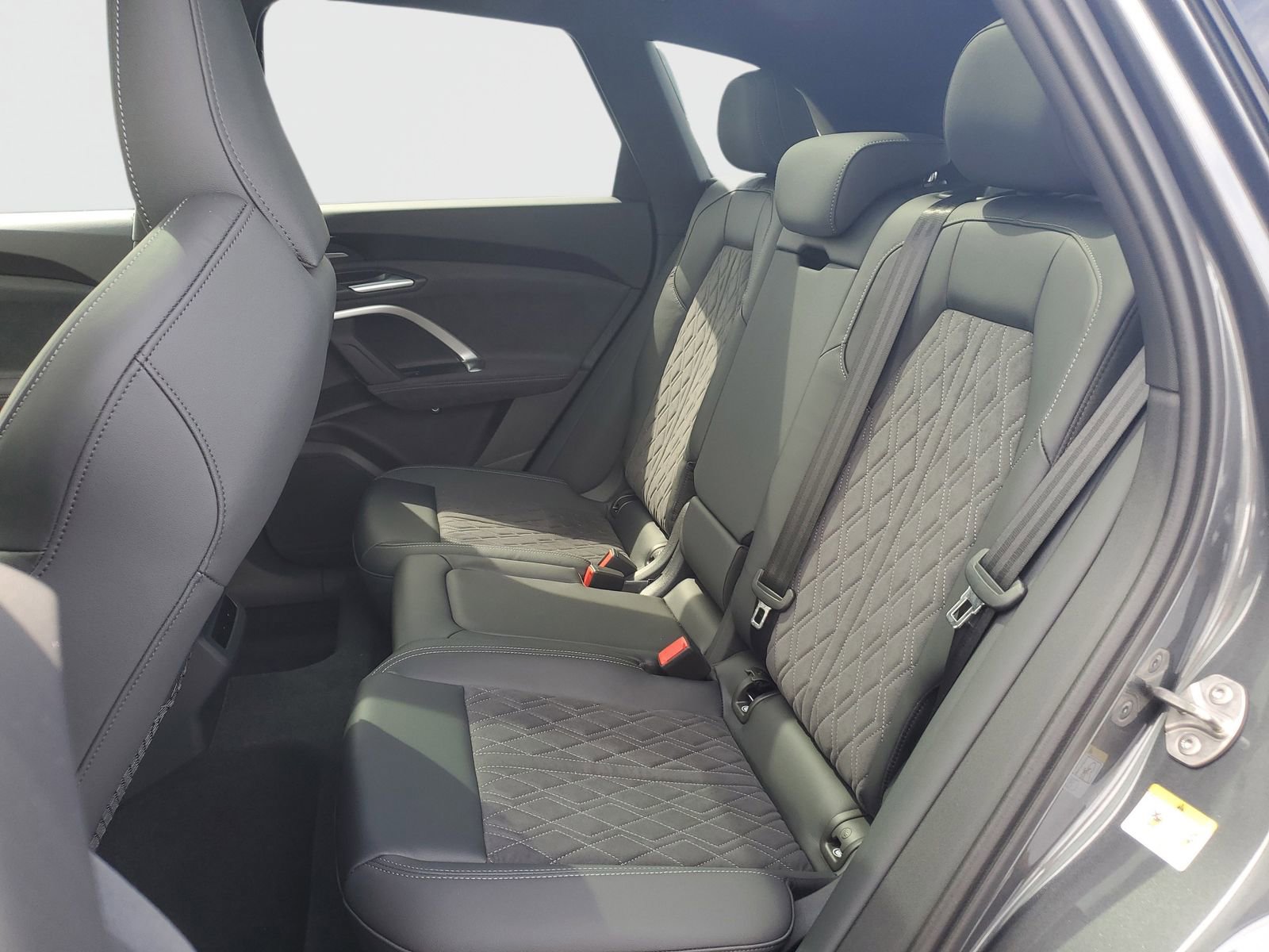 New 2025 Audi SQ5 Premium Plus image 13