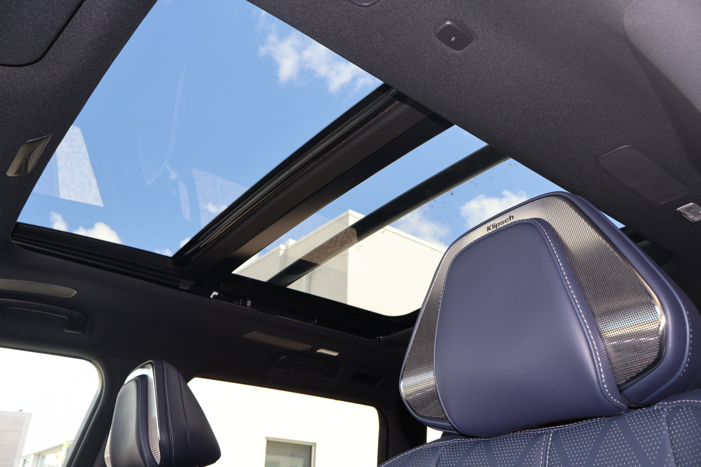 New 2026 INFINITI QX80 4WD image 30