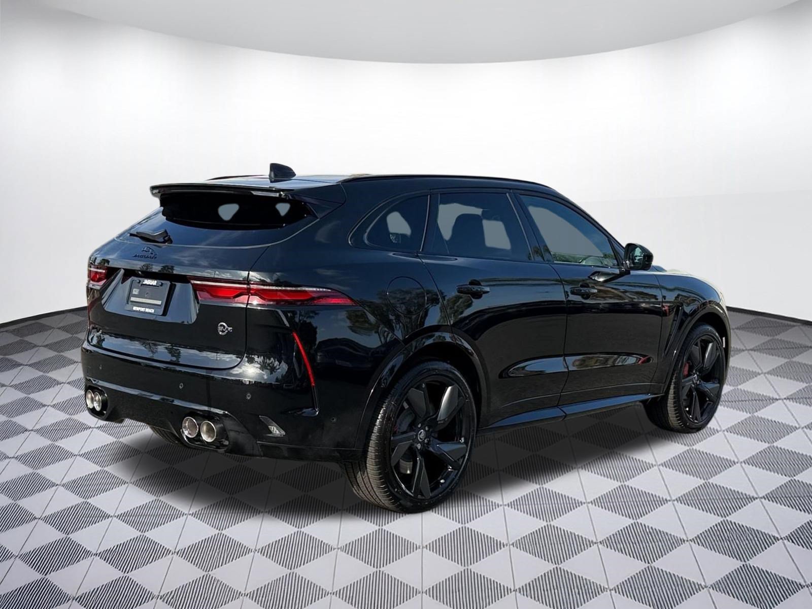 New 2026 Jaguar F-PACE SVR 575 Edition AWD/4WD image 9