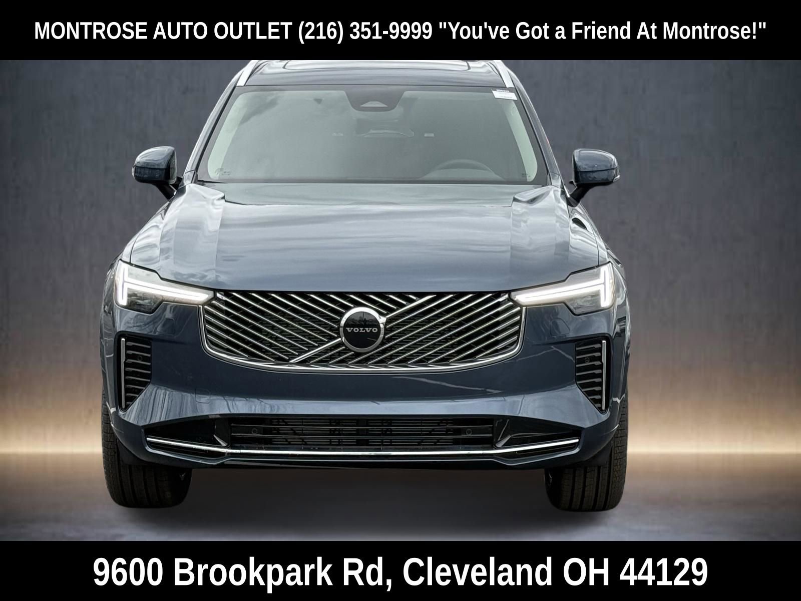 New 2026 Volvo XC90 B5 Core w/ Protection Package Premier image 8