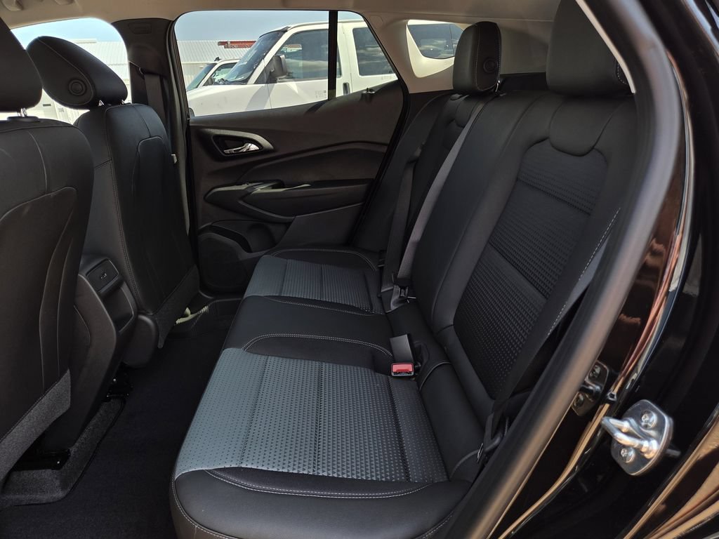 New 2026 Chevrolet Trax LT w/ Driver Confidence Package FWD image 19