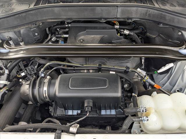 Used 2020 Ford Explorer Limited image 25
