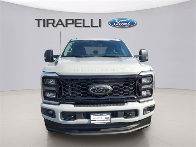 New 2026 Ford F250 4x4 Crew Cab Super Duty image 2