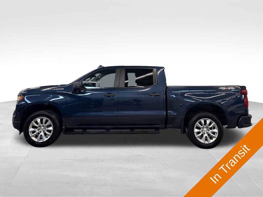 Used 2022 Chevrolet Silverado 1500 Custom AWD/4WD image 3