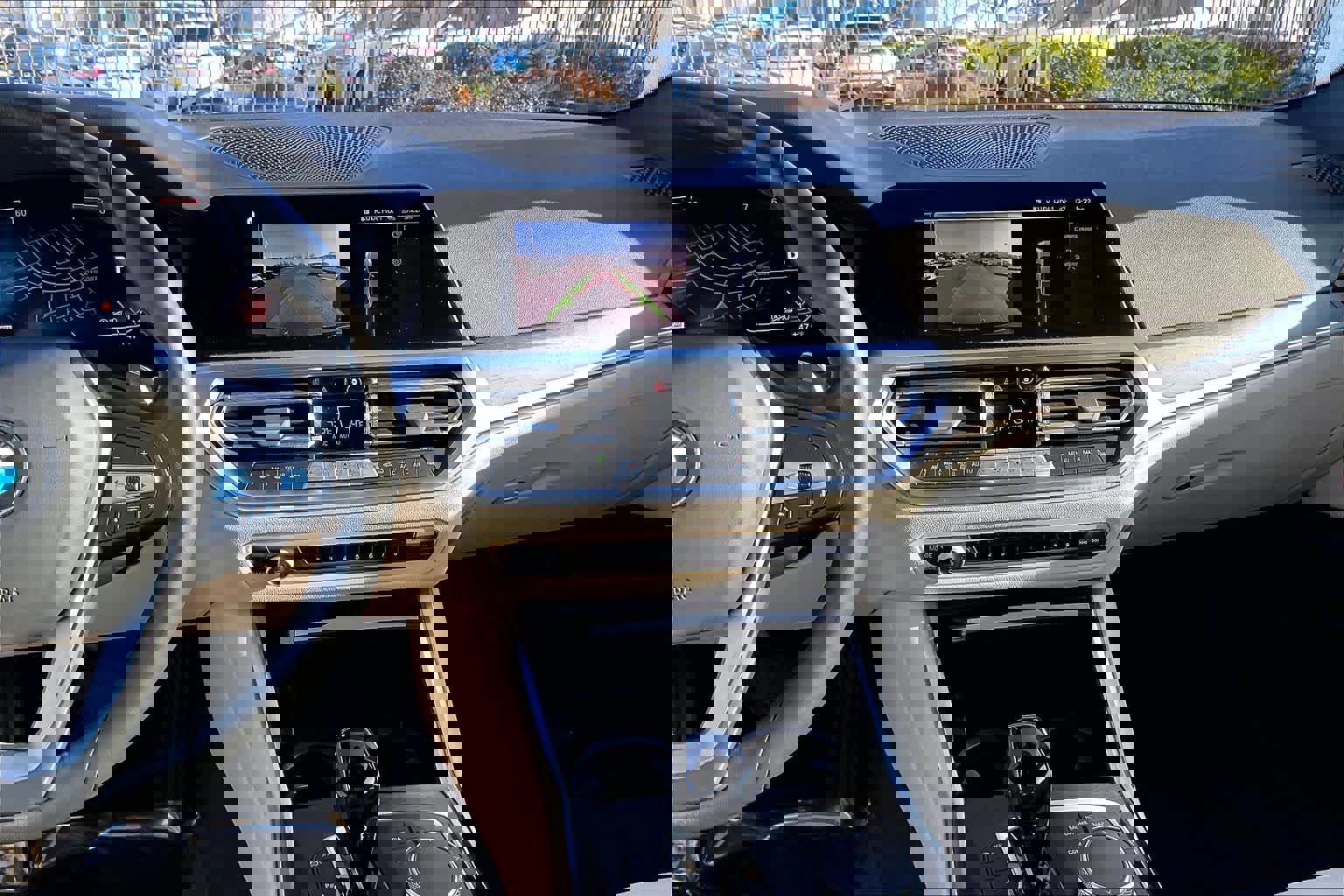 Used 2022 BMW 430i Coupe w/ Convenience Package image 9