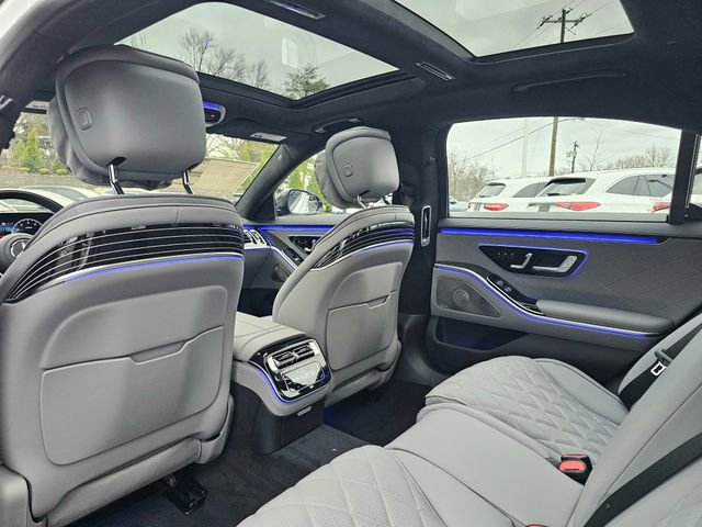 New 2026 Mercedes-Benz S 580 4MATIC Sedan image 23