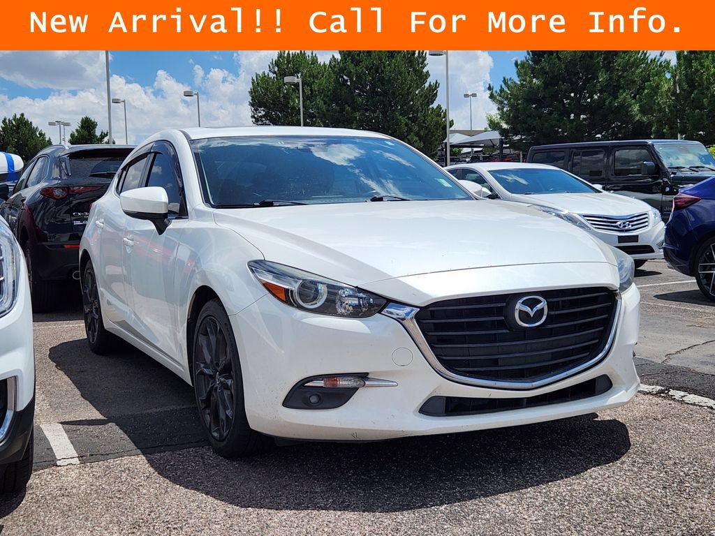 Used 2017 MAZDA MAZDA3 Grand Touring FWD image 11