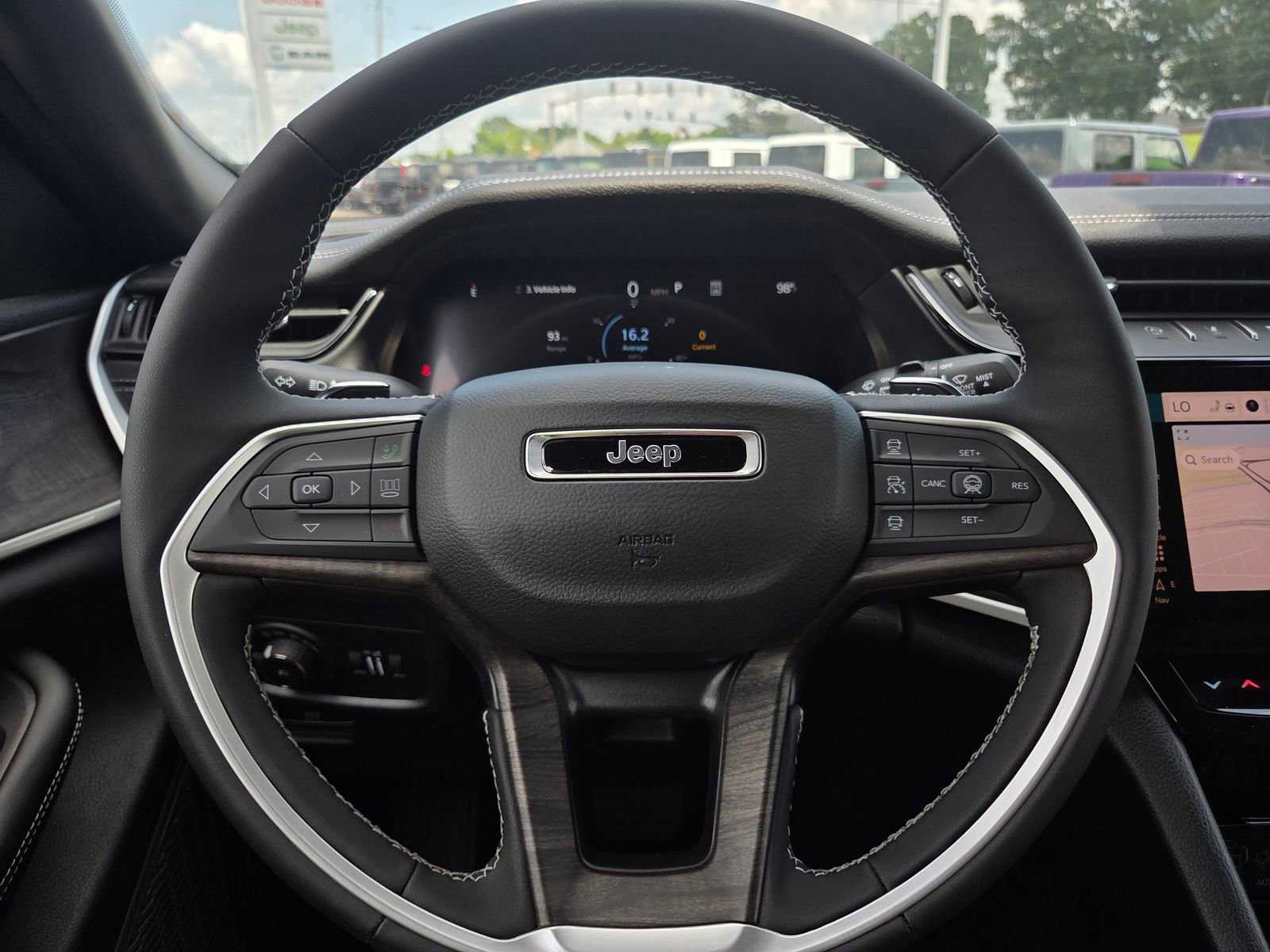 New 2026 Jeep Grand Cherokee Limited RWD image 20
