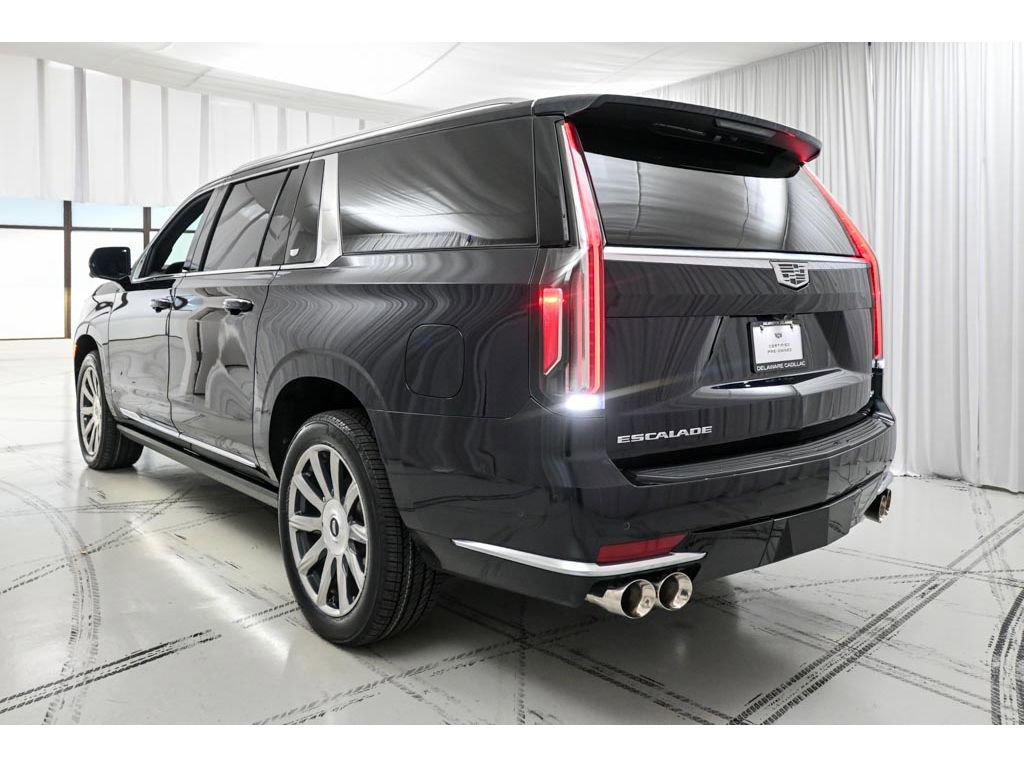 Certified 2022 Cadillac Escalade ESV Premium Luxury Platinum image 5
