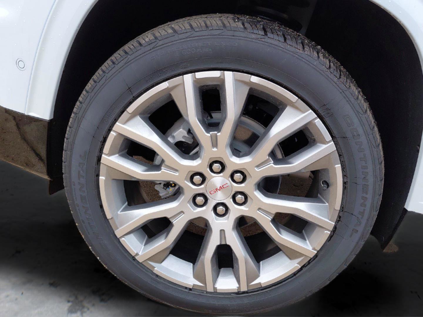 New 2026 GMC Acadia Denali w/ Super Cruise Package AWD/4WD image 10