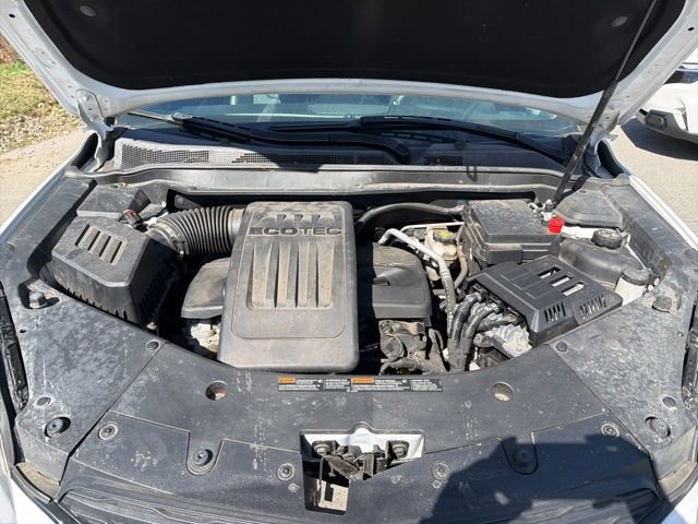 Used 2017 Chevrolet Equinox LT image 4