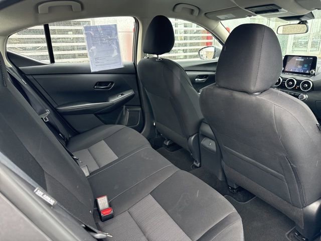 Used 2025 Nissan Sentra SV image 27